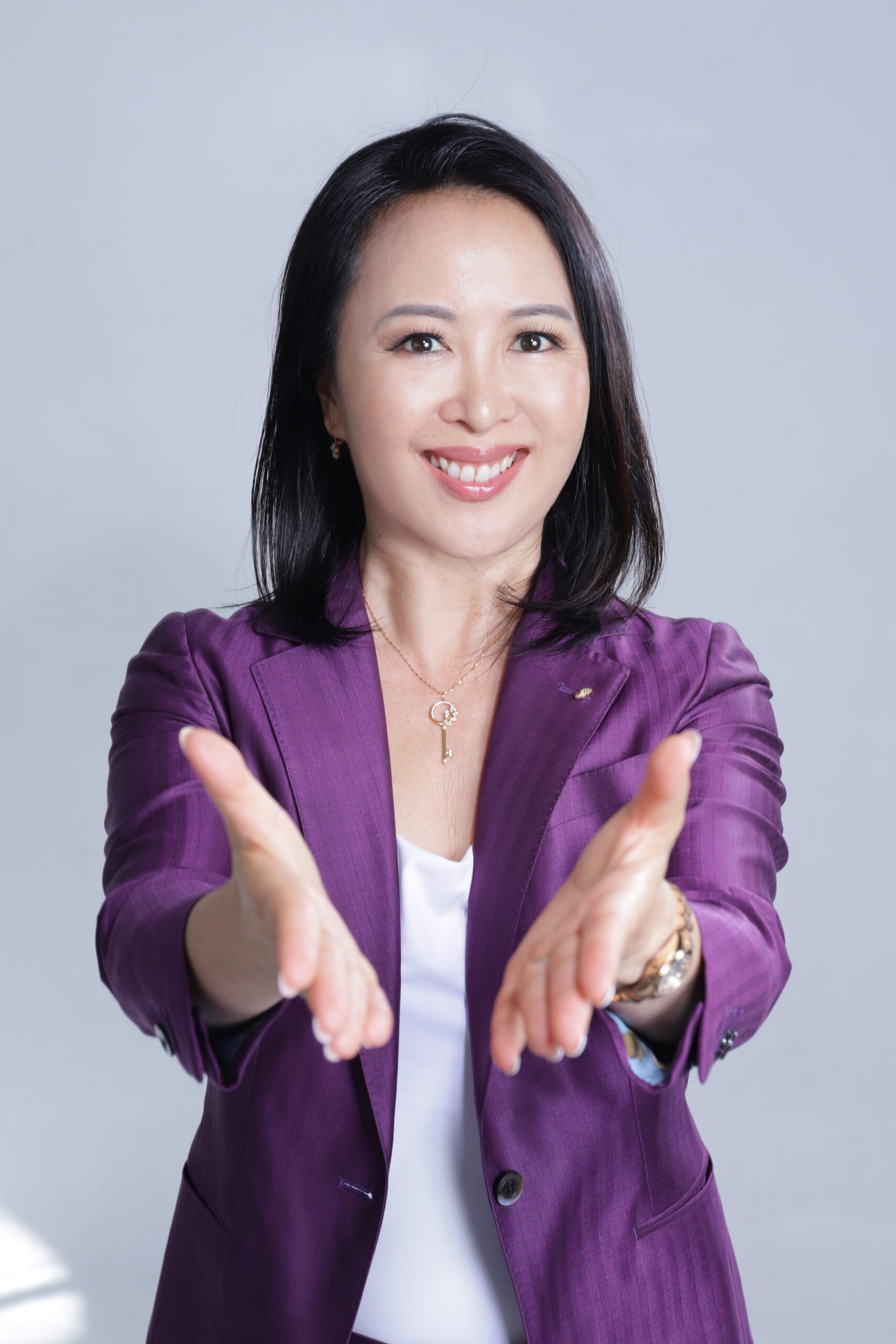 IMG_0129- 信元夏代 プロフィール